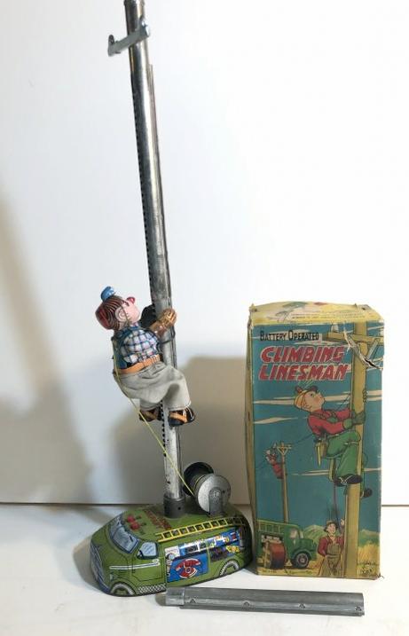 VINTAGE MADE IN JAPAN BATTERY OPERATED CLIMBING (1 of 6)