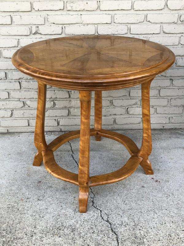 CUSTOM INLAID ROUND TABLE, BEAUTIFUL GRAIN, MAHOGANY (1 of 3)