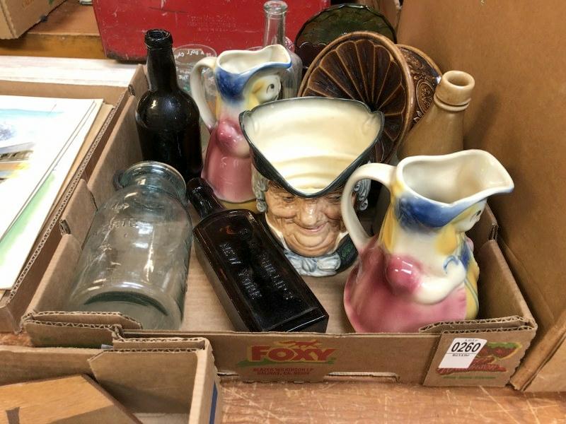 ESTATE LOT OF CERAMICS, GLASSWARE AND JERSEY CITY (1 of 8)