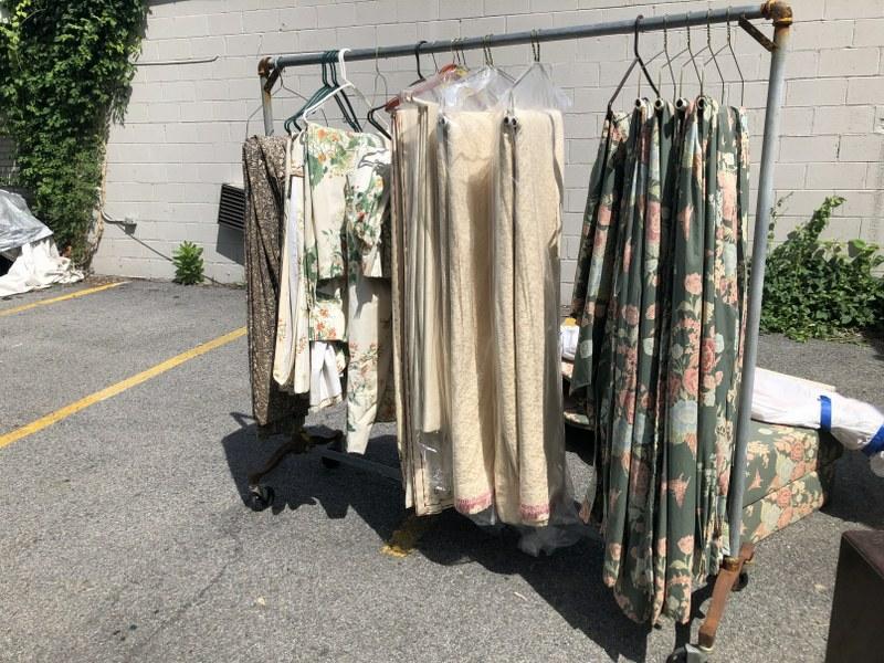 MISC. LOT ESTATE DRAPES AND VALANCES, ALL WERE CLEANED: MISC. LOT ESTATE DRAPES AND VALANCES, ALL WERE CLEANED AND IN ATTIC, FROM GRAND WESTCHESTNUT STREET MANSION IN KINGSTON, N.Y. USE THEM OR REPURPOSE THEMâ€¦.GOOD LOT FOR SOMEONEâ€¦.