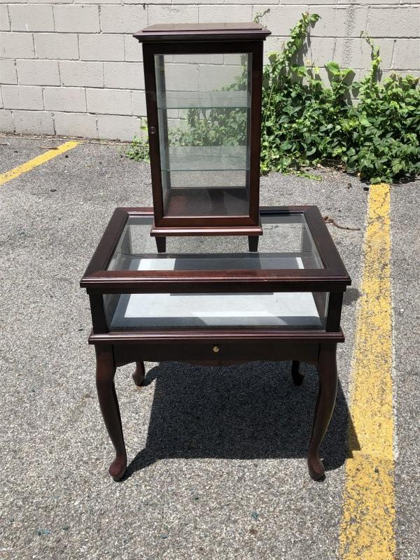 2 PC. CONTEMPORARY LOT INCLUDES LIFT TOP COLLECTION (1 of 2)