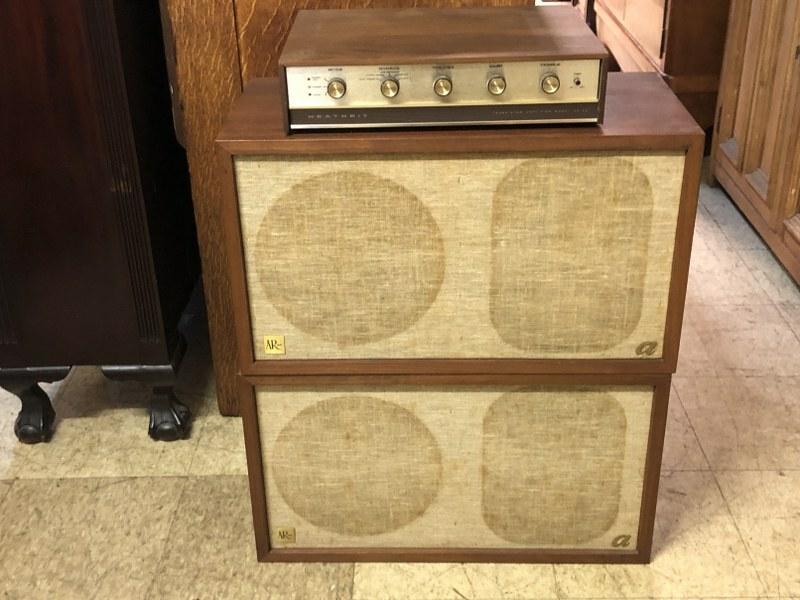 MID CENTURY ACOUSTIC RESEARCH SPEAKERS AND AMPLIFIER, (1 of 6)