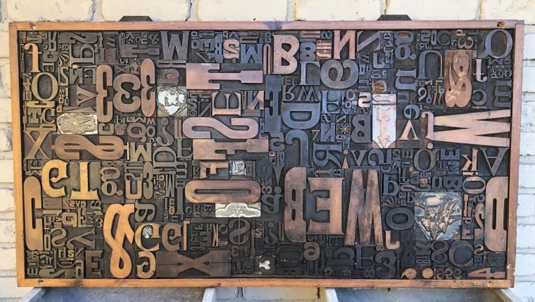 WONDERFUL PRINT DRAWER WITH TYPE LAID OUT INSIDE, GREAT (1 of 6)