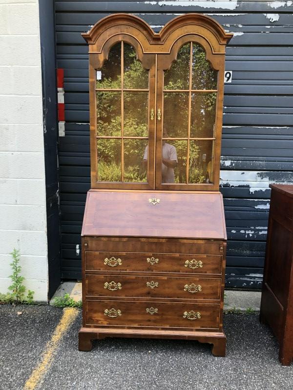 HENREDON CONTEMPORARY SECRETARY BOOKCASE, TOP LIGHTS (1 of 5)