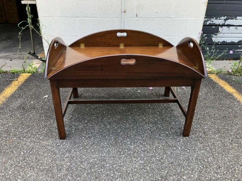 MAHOGANY LIFT TOP BUTLER TABLE/COFFEE TABLE, GOOD (1 of 4)
