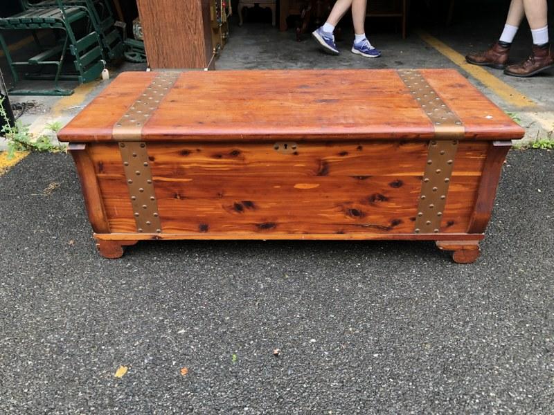 LARKIN CO. RED CEDAR STORAGE BOX WITH BRASS STRIPS, (1 of 4)
