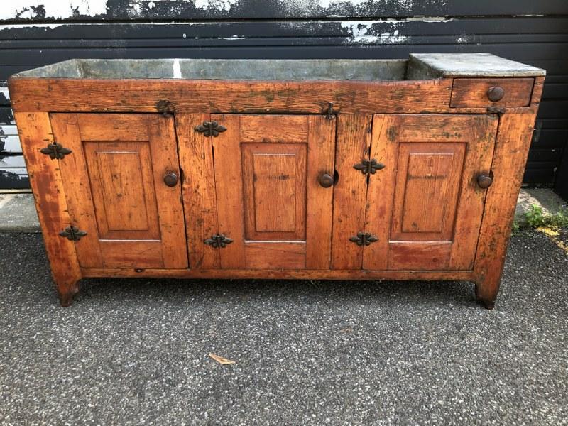 OLD COUNTRY DRYSINK W/ZINC TOP, NICE ESTATE CONDITION, (1 of 3)