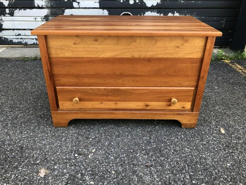 CHERRY LIFT TOP STORAGE BOX W/1 DRAWER, MEASURES 33" W (1 of 2)