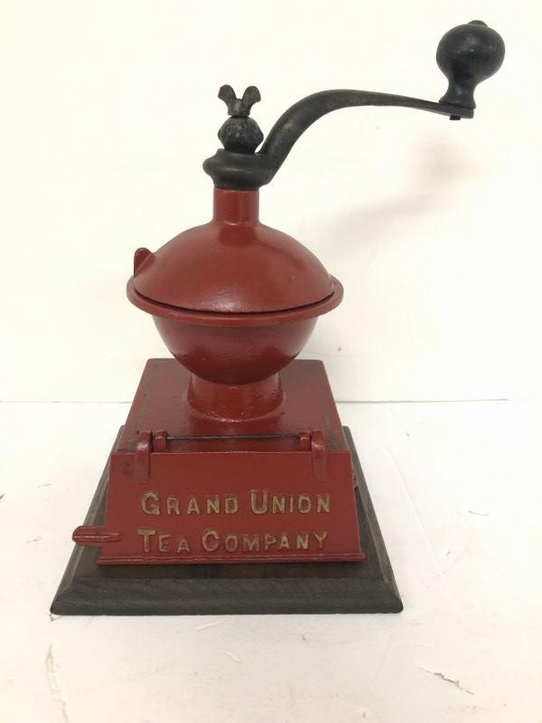 OLD GRAND UNION TEA COMPANY COFFEE GRINDER, IN OLDER (1 of 3)