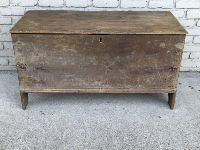 6 BOARD EARLY BLANKET BOX, FROM HUDSON VALLEY ESTATE, (1 of 8)