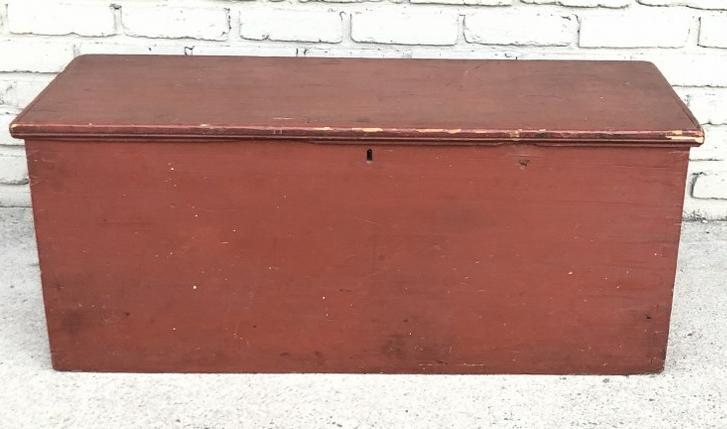 EARLY RED DOVETAILED BLANKET BOX, FROM HUDSON VALLEY (1 of 4)