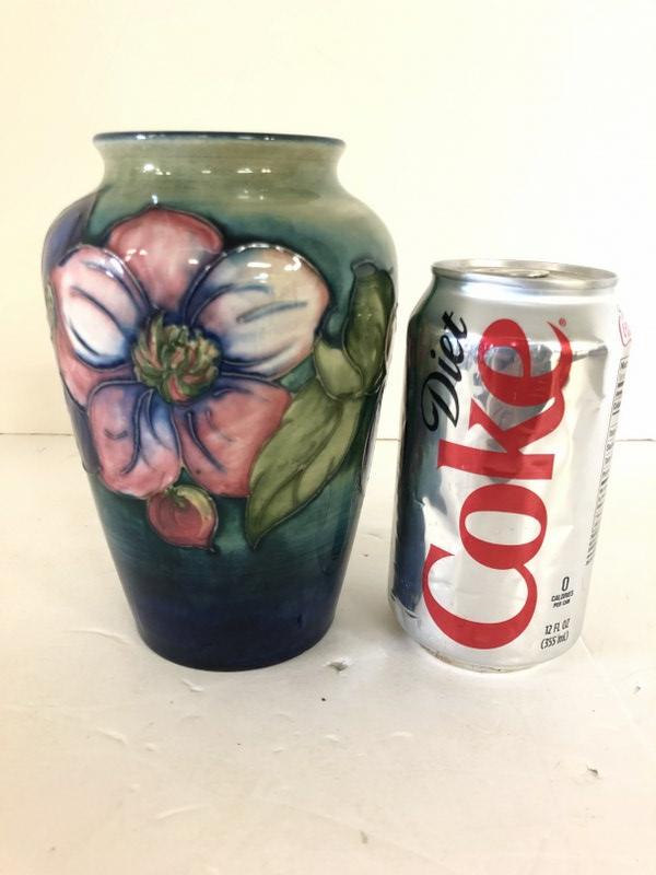 MOORCROFT ART POTTERY VASE WITH FLOWERS ALL WAY AROUND, (1 of 4)