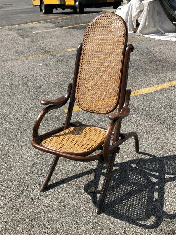 FOLDING BENT-WOOD CHAIR IN GOOD OVERALL CONDITION FROM (1 of 3)