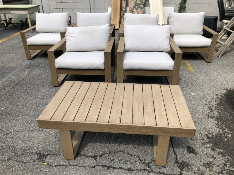 PAINTED METAL OUTDOOR SET INCLUDING SIX ARMCHAIRS AND A (1 of 4)