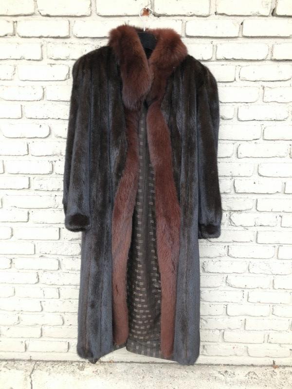 BEAUTIFUL ESTATE FULL LENGTH MINK COAT, FROM FINE NON (1 of 5)