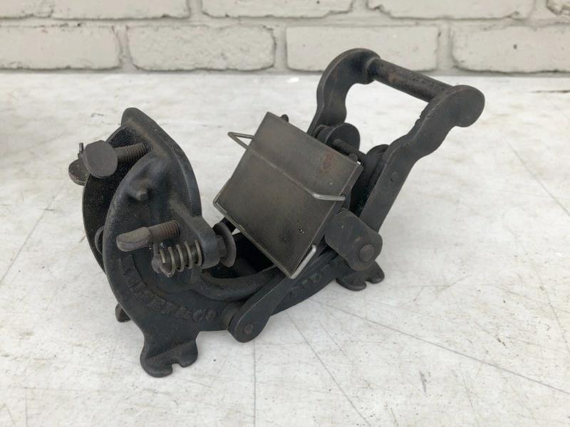 KELSEY & CO. EXCELSIOR ANTIQUE PRINTING PRESS FROM (1 of 4)