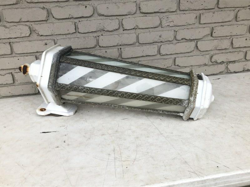CHISOLM COMPANY BARBER POLE, WALL MOUNT, PORCELAIN, (1 of 7)