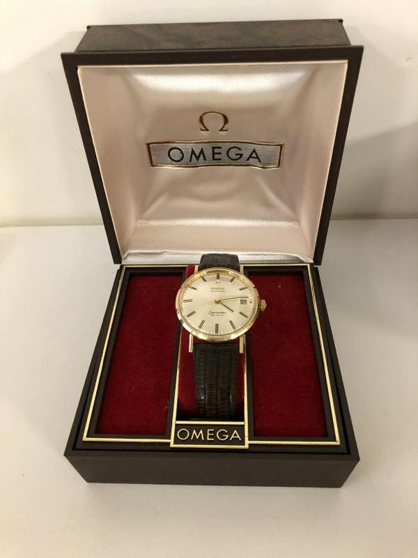 VINTAGE OMEGA SEAMASTER DE VILLE WRISTWATCH IN ORIGINAL (1 of 5)