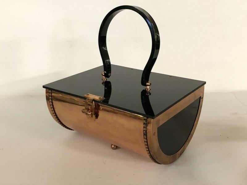 CIRCA 1940'S COPPER AND PLASTIC PURSE, IN FINE (1 of 5)