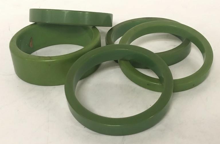 BAKELITE (5) BAKELITE BRACELETS FROM A ONE OWNER (1 of 3)
