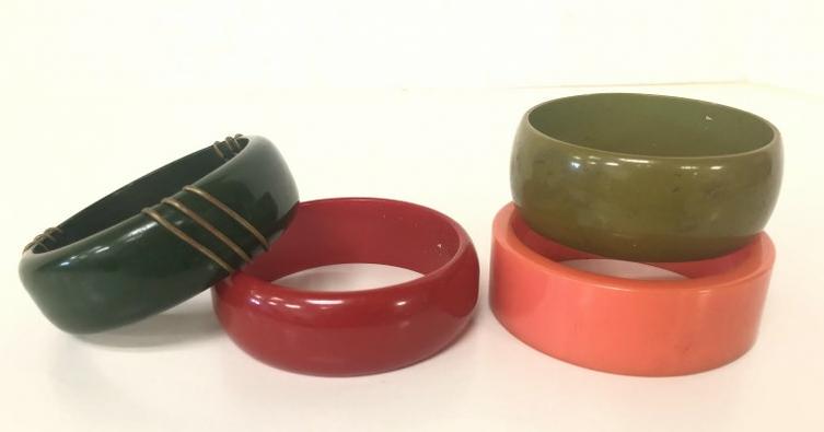 BAKELITE (4) BAKELITE BRACELETS FROM A ONE OWNER (1 of 4)