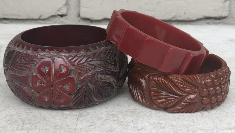 BAKELITE (3) BAKELITE MAROON COLOR BRACELETS, (2) (1 of 5)