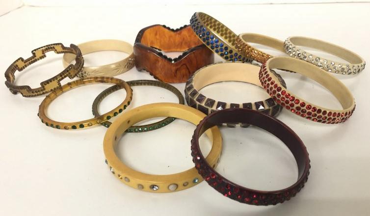 (12) VINTAGE BRACELETS CIRCA 1950'S OR SO, COOL LOOKING (1 of 6)