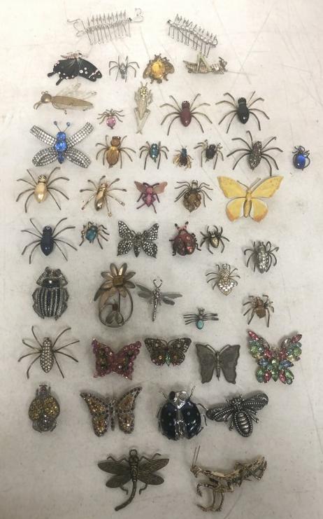 (47) VINTAGE INSECTS & BUG PINS, MOST ALL VINTAGE, SOME (1 of 8)