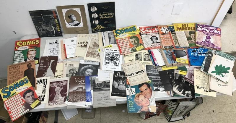 BIG LOT OLDER PLAYBILS, SOUVENIR MUSICAL PROGRAMS, AND (1 of 7)