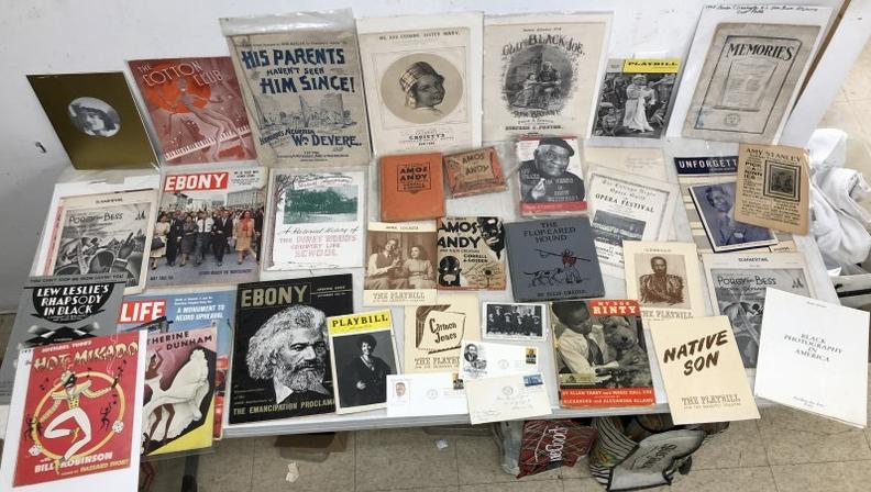VINTAGE AFRICAN AMERICAN EPHEMERA, INCLUDING MAGAZINES, (1 of 9)