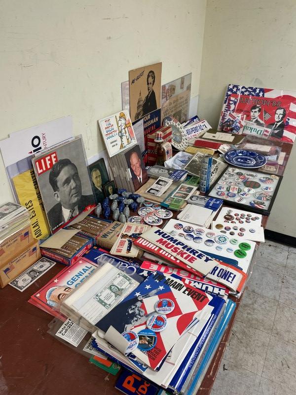 GIANT POLITICAL EPHEMERA CART LOT INCLUDES CAMPAIGN: GIANT POLITICAL EPHEMERA CART LOT INCLUDES CAMPAIGN MATERIALS FROM MONDALE FERRARO (1984, PRESS KIT/PINS/THE MAIN EVENT BOOK/MORE) A QUANTITY OF BILL CLINTON "FUNNY MONEY," CAMPAIGN MATERIALS FOR THE 