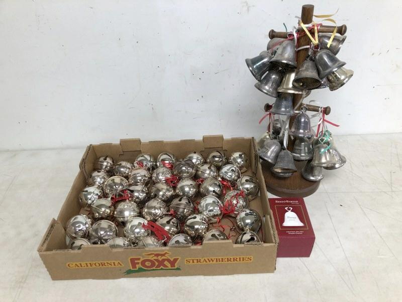 LOT OF CHRISTMAS REED AND BARTON SILVER PLATED (1 of 3)