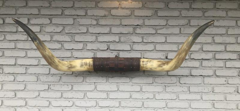 55" LONG STEER HORNS WITH TOOLED LEATHER CENTER FROM (1 of 6)