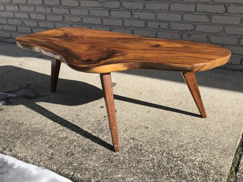 MID CENTURY FREE FORM COFFEE TABLE WITH BEAUTIFUL (1 of 8)