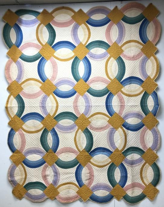 FABULOUS 19TH C APPLIQUE QUILT IN BEAUTIFUL PATTERN ( (1 of 3)