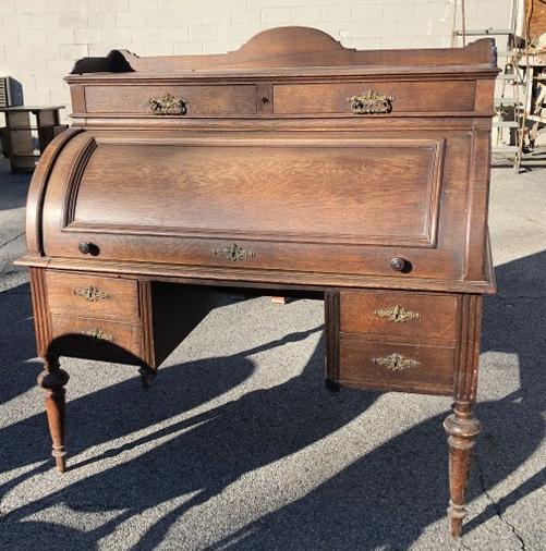 VICTORIAN WALNUT CYCLINDER DESK WITH 2 DRAWERS ON TOP (1 of 4)