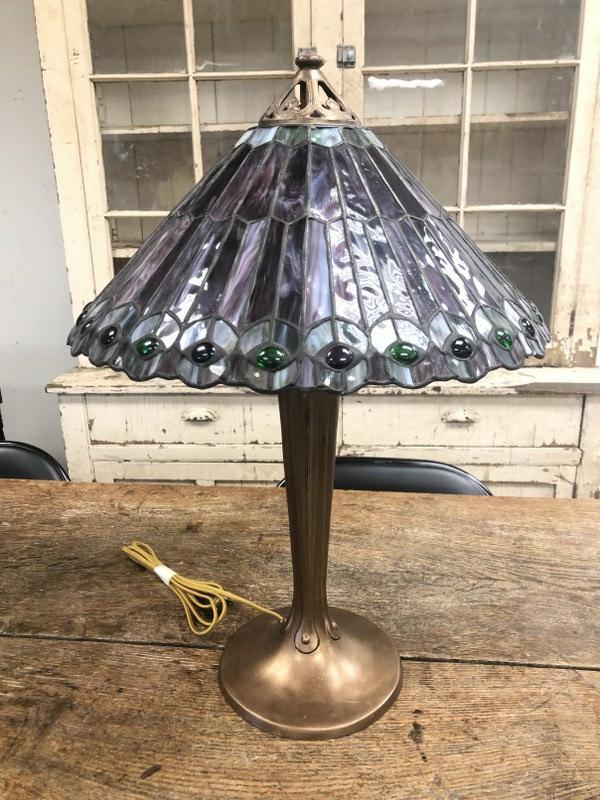 HANDEL LAMP WITH NEWER LEADED GLASS SHADE, BASE IS (1 of 9)
