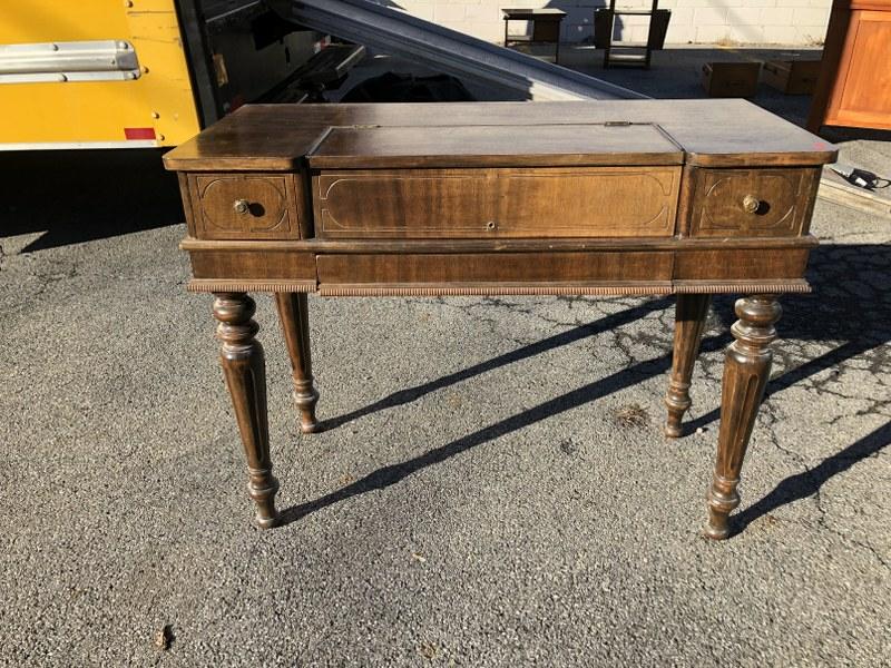 Walnut spinnet desk. Good estate condition. Measures (1 of 2)