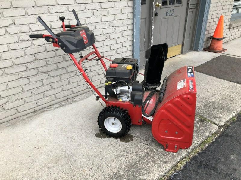Troy - Bilt estate snowvblower, kept in shed, not used (1 of 5)