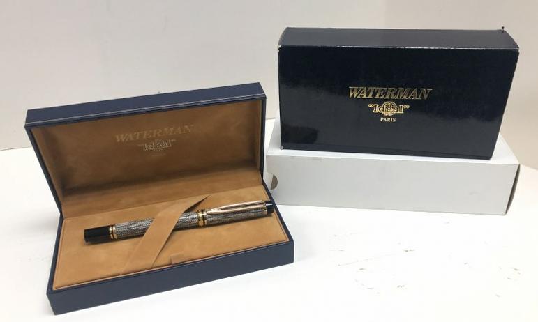 Waterman Ideal Paris new in box fountain pen, looks like a snake skin finish, from estate collection: Waterman Ideal Paris new in box fountain pen, looks like a snake skin finish, from estate collection of pens we are selling, never used, in boxes. Has 18k nib.