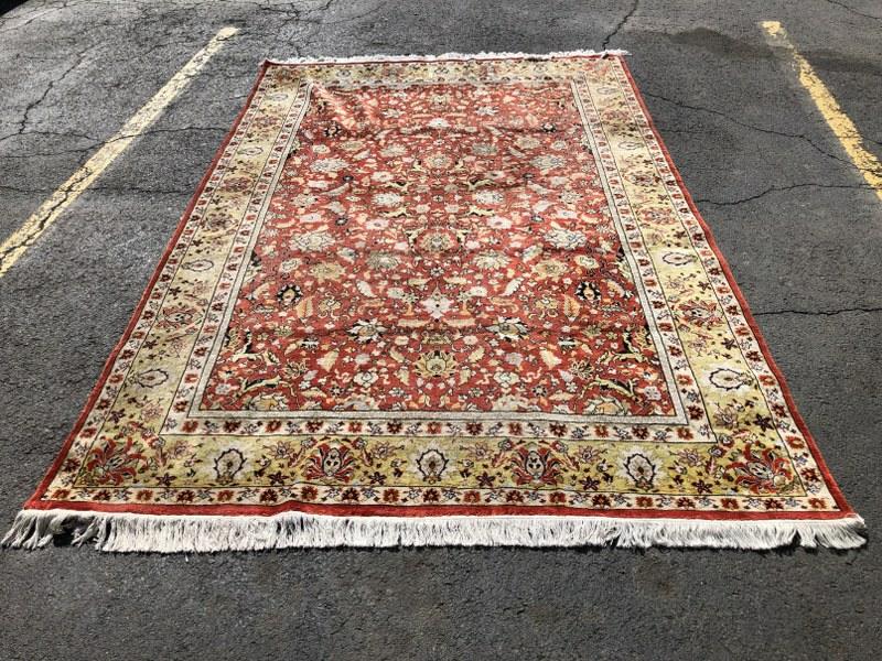 Very nice handmade oriental rug (beautiful color & quality), very nice condition, from nice home in (1 of 4)