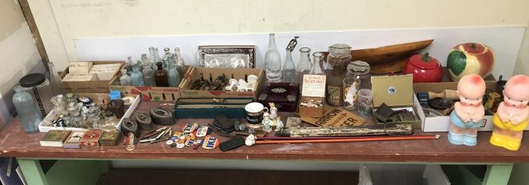 Big Estate collectible & related lot from Hudson Valley estate, includes - candy containers, cigar (1 of 20)