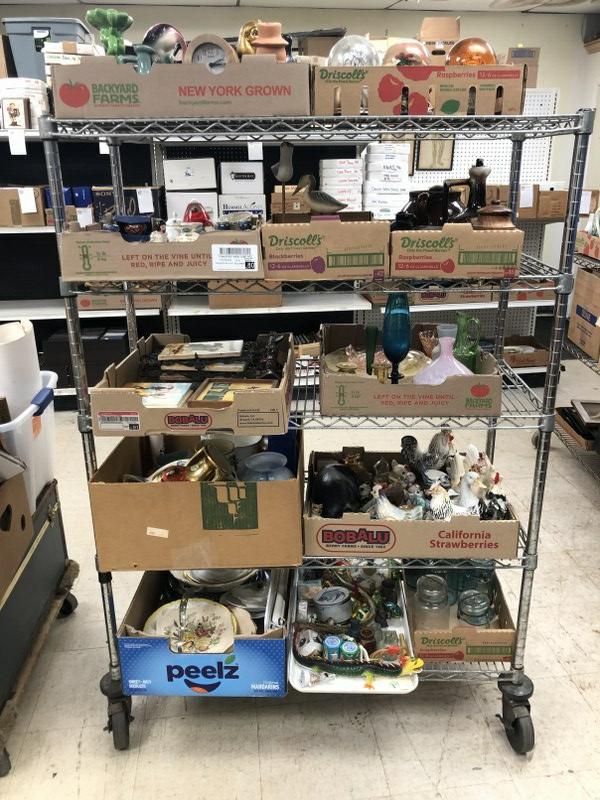 Estate cart lot of misc. collectibles, glasswares, porcelains, older knick knacks, etc. Good lot for (1 of 16)