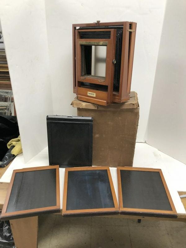 Rochester Camera Co. FAVORITE  camera, with accessories & case, as pictured. Very clean estate found (1 of 11)