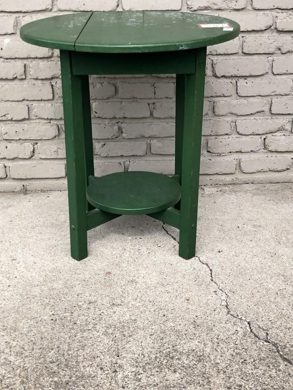Cushman Co. round oak Mission stand, (painted green, top has board separation & could use to be (1 of 5)