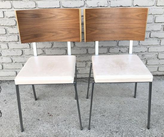 Pr. Karl Andersson & Soner chairs with metal legs & cream color leather seats, from fine Newp Paltz,: Pr. Karl Andersson & Soner chairs with metal legs & cream color leather seats, from fine Newp Paltz, N.Y. home. Has faint light stains on leather seat, doesn't detract from overall appearance, a fine