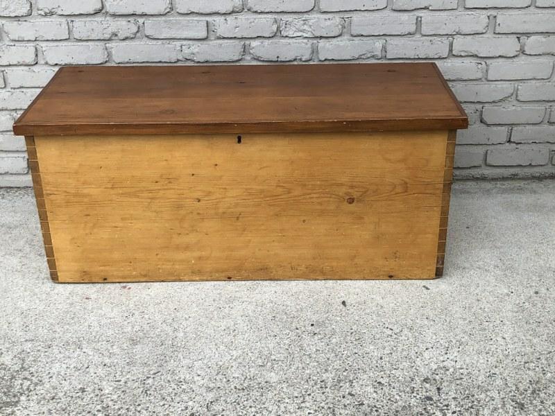 19th c dovetailed pine blanket box, older refinish, till intact inside, from Hudson Valley home, (1 of 3)