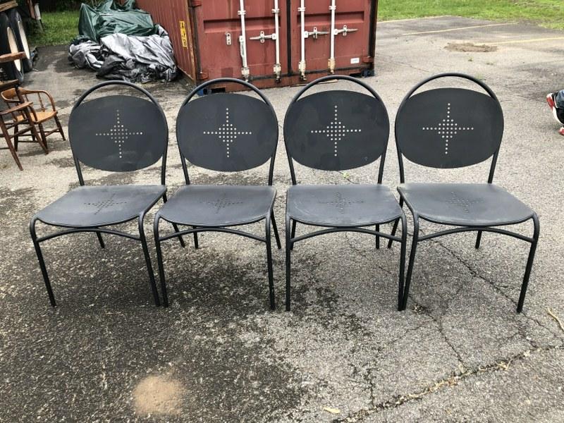 (4) decorative metal outdoor chairs, nice condition, structurally sound. (1 of 1)