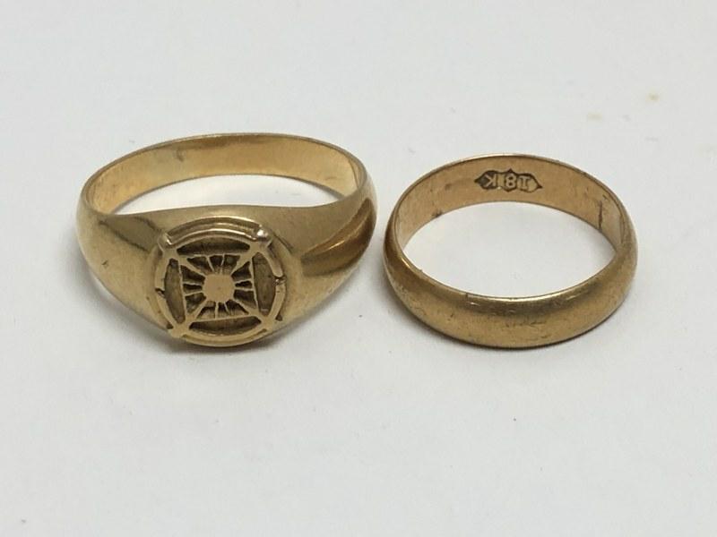 (2) 18k rings, weighing 6.6 dwt. (1 of 3)