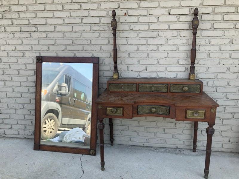 Paine furniture as is vanity desk w/mirror, has brass decorative trim, in need of restoration, legs: Paine furniture as is vanity desk w/mirror, has brass decorative trim, in need of restoration, legs need to be reglued and solidified